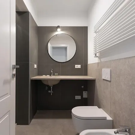Le Dodici Porte - Porta Saragozza 12 By District Apartment Bologna